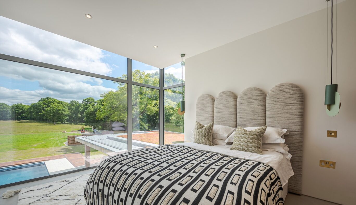 luxury home bedroom Surrey calihouse