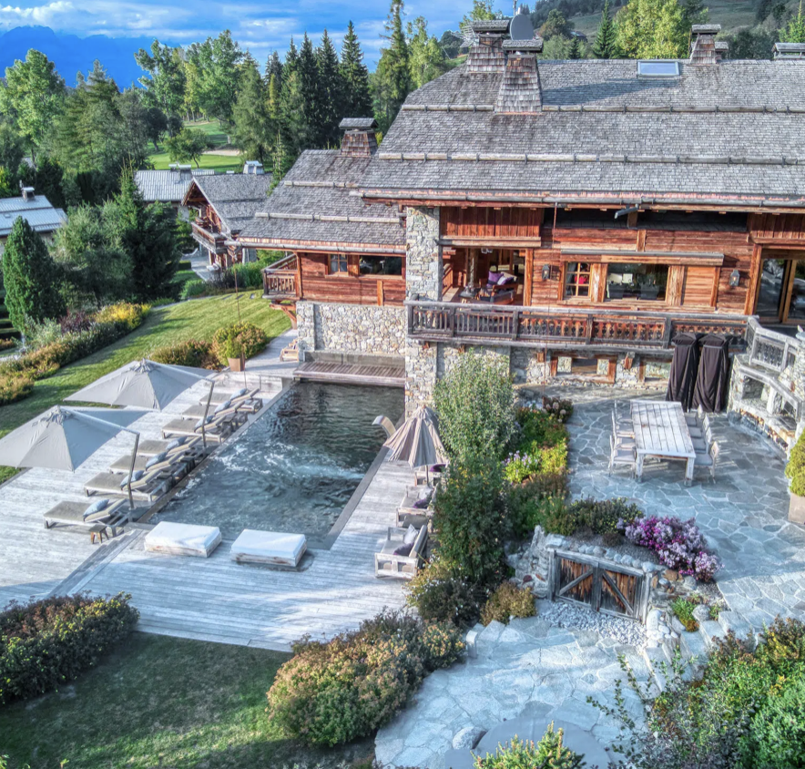 Catered ski chalets Megève